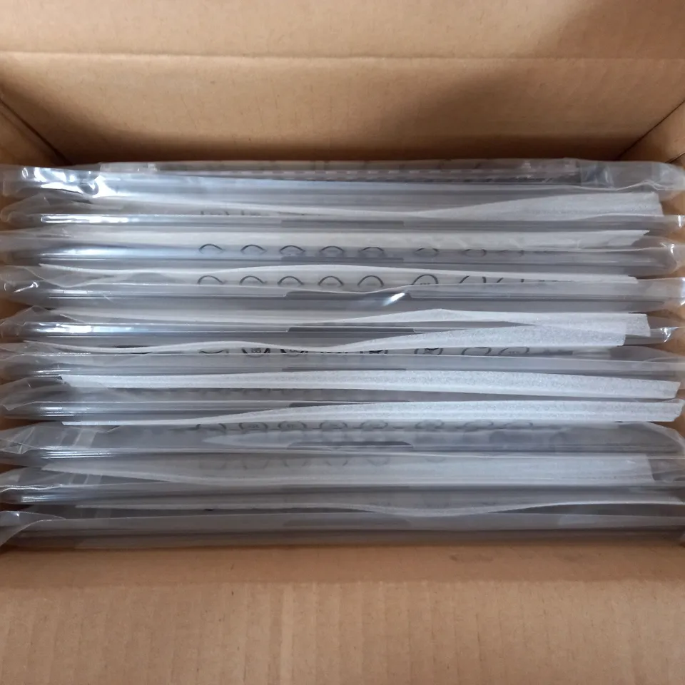 LOT OF 10 BELKIN SNAP SHIELDS FOR MACBOOK AIR 11 - TRANSPARENT