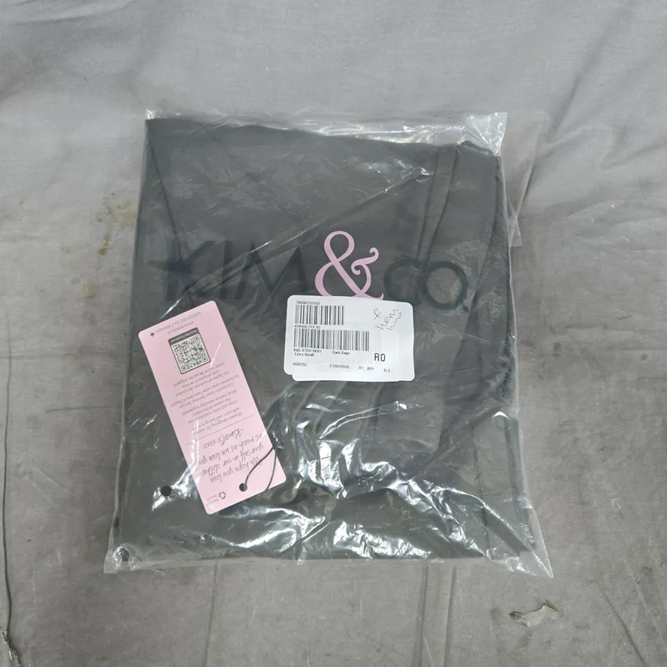 BAGGED KIM & CO STRETCH PONTE JERSEY MIDI SKIRT WITH BACK SLIT IN DARK SAGE SIZE XS