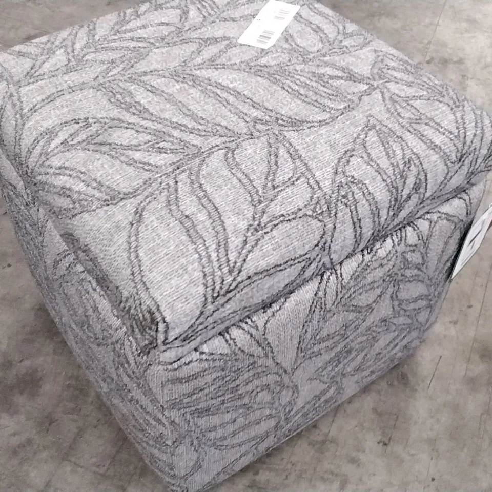 QUALITY BRITISH DESIGNER G PLAN SQUARE STORAGE FOOTSTOOL GREY FLORAL FABRIC 