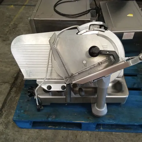 BERKEL 800S GRAVITY FEED MEAT SLICER