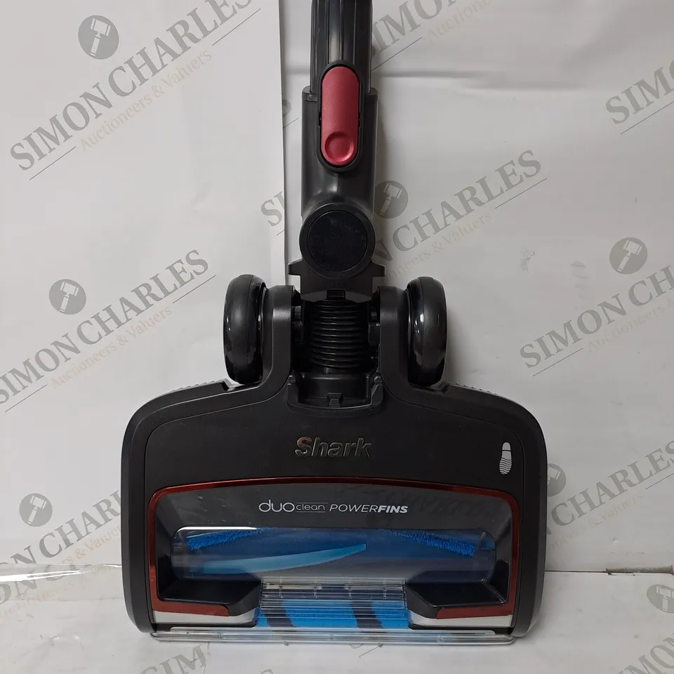 SHARK DUO CLEAN POWERFINS IZ300UKT REPLACEMENT FLOORHEAD 