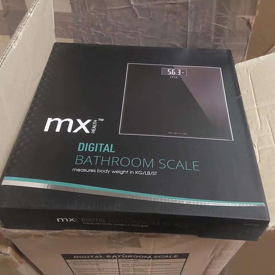 PALLET CONTAINING ASSORTED ITEMS INCLUDING: DAMAGED CARYSIL GD150 GRANITE INSETS, MX20000 DIGITAL BATHROOM SCALES ECT  
