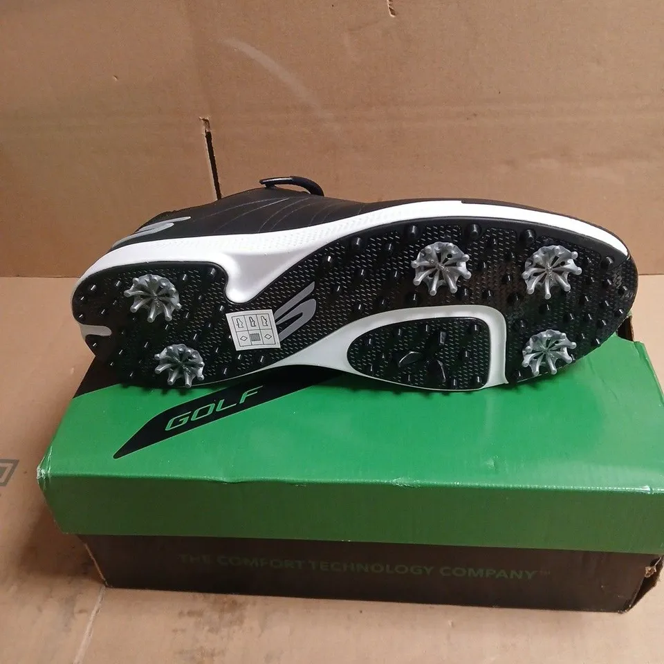 SKECHERS BLACK GOLF SHOES BOXED SIZE 9
