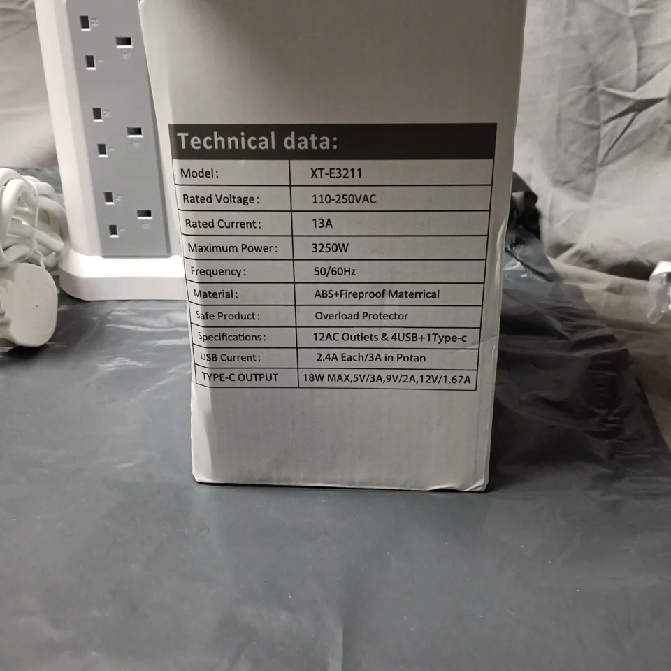 XT-E5211 MULTIFUNCTIONAL POWER STRIP – 12 AC OUTLETS, USB PORTS & USB-C