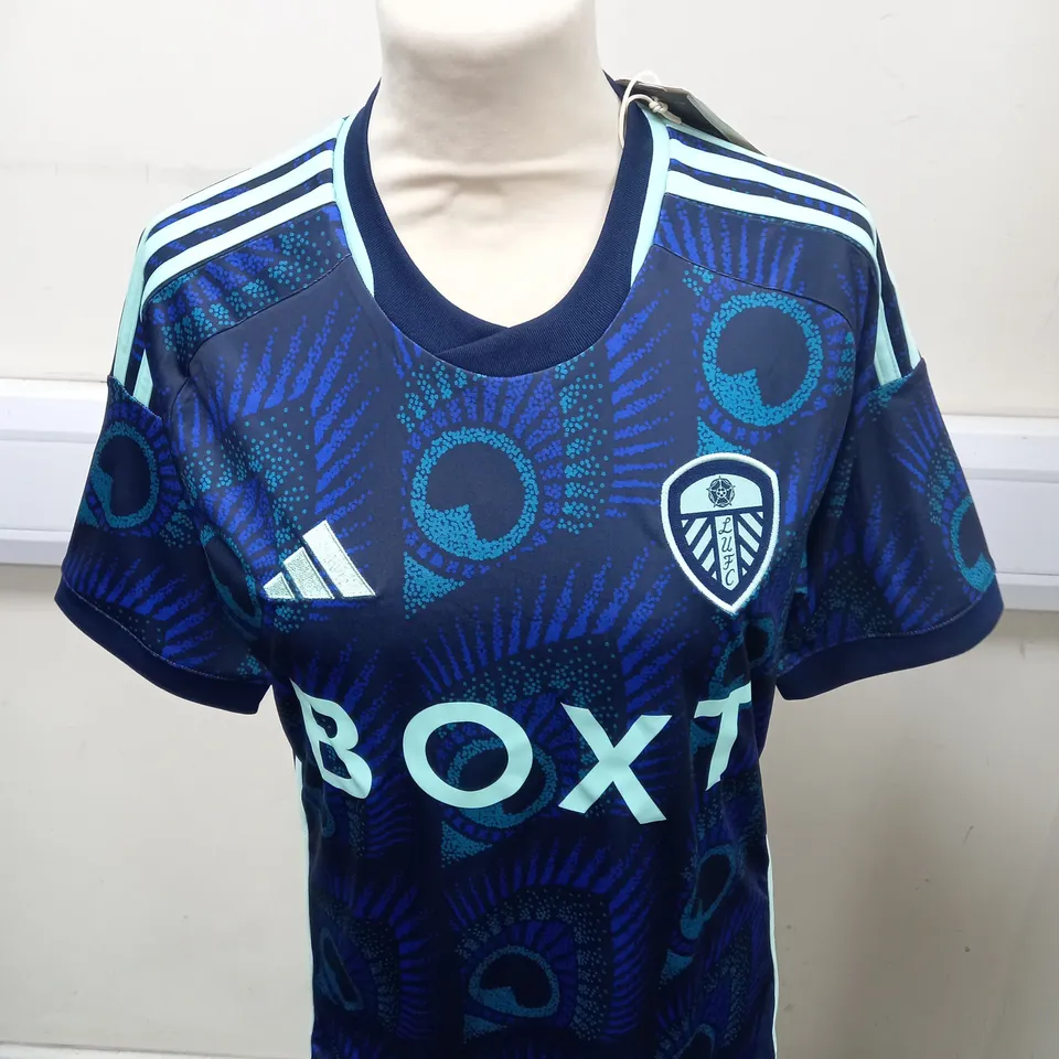 LEEDS UNITED FC AWAY SHIRT SIZE S