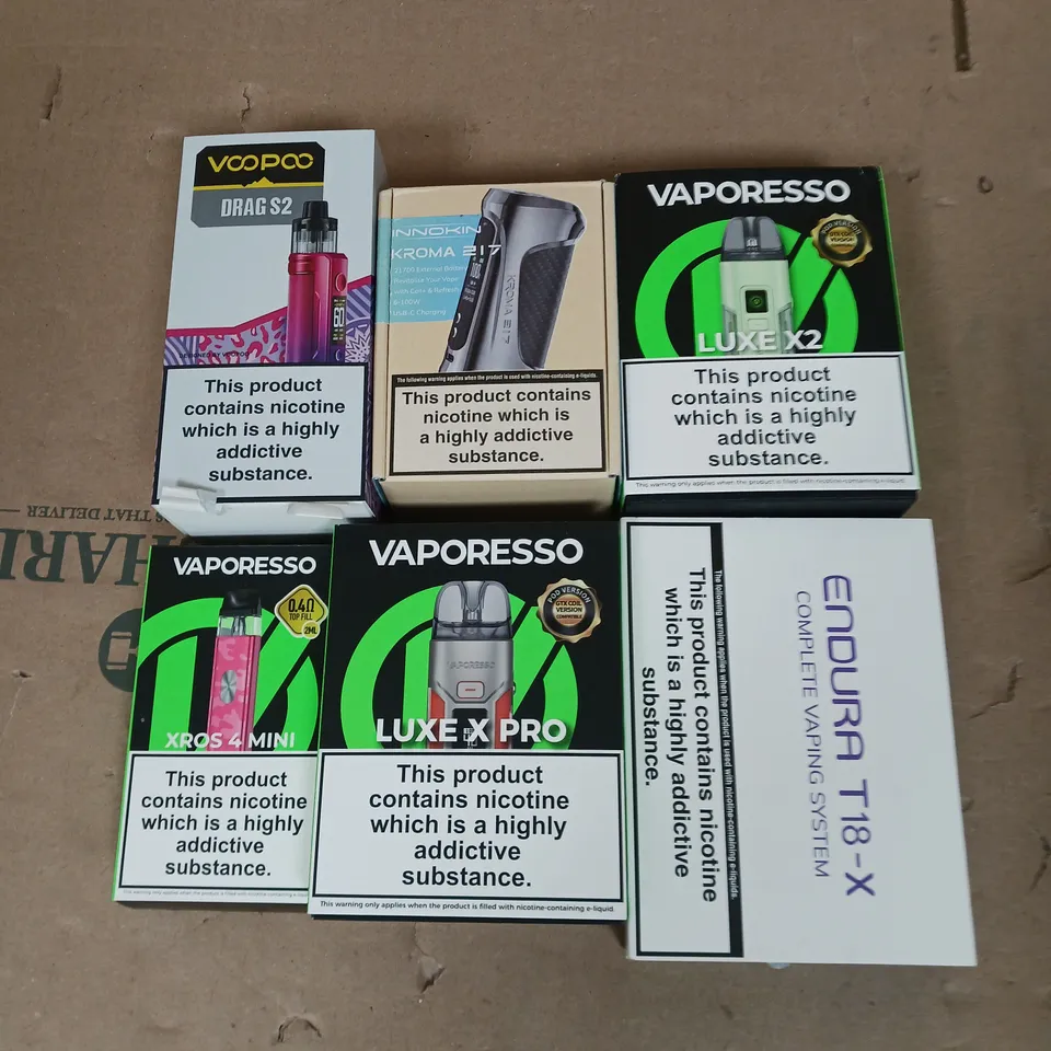 APPROXIMATELY 20 VAPES, E-CIGARETTES & ACCESSORIES TO INCLUDE - VAPORESSO LUXE X PRO - VOOPOO DRAG S2 - INNOKIN KROMA 217 - ETC