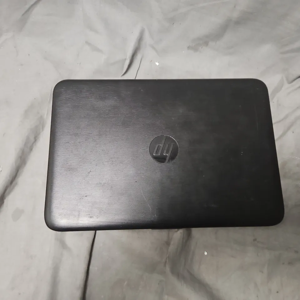 HP STREAM 11 PRO G3 (EK21249)