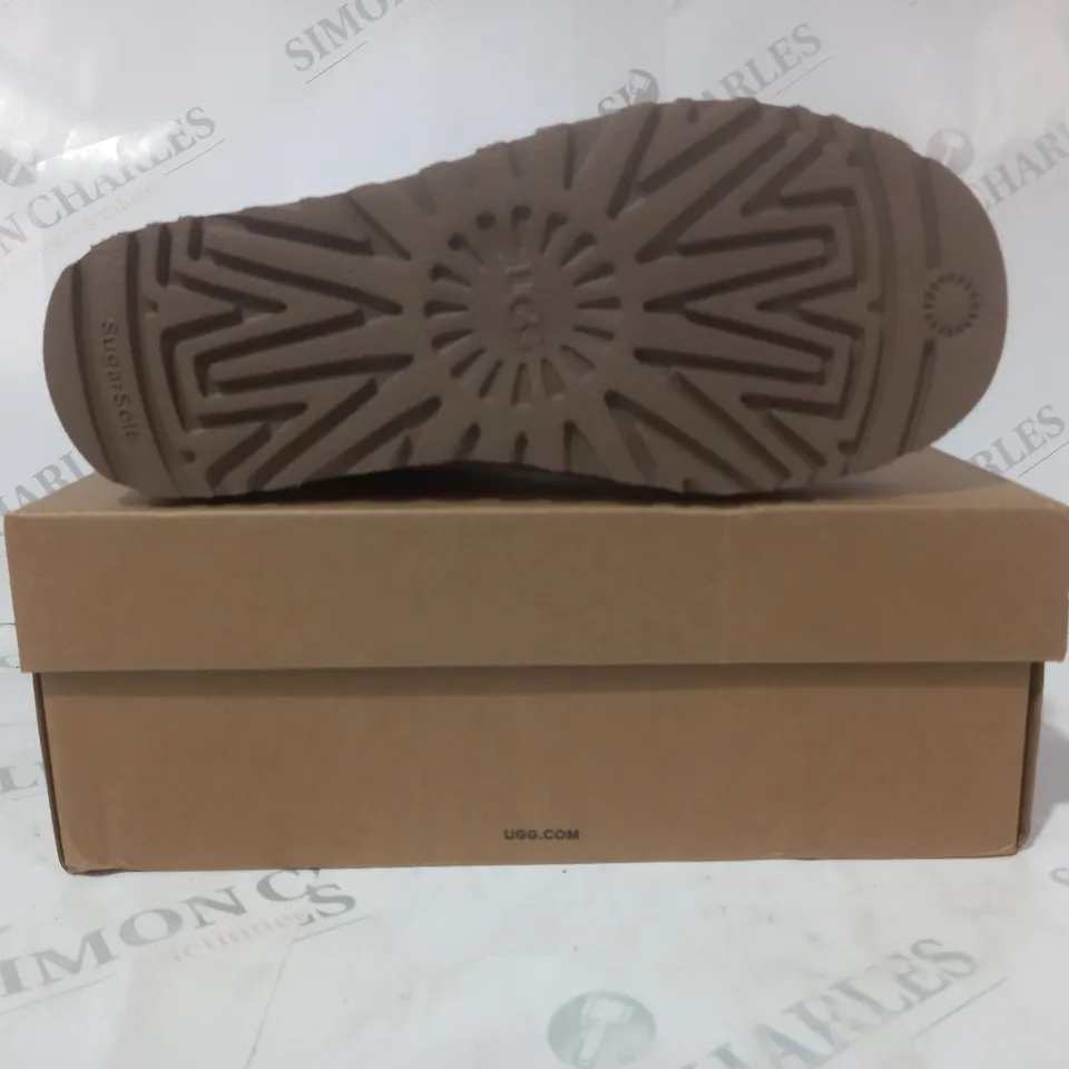 BOXED PAIR OF UGG CLASSIC ULTRA MINI SHOES IN CHESTNUT UK SIZE 4