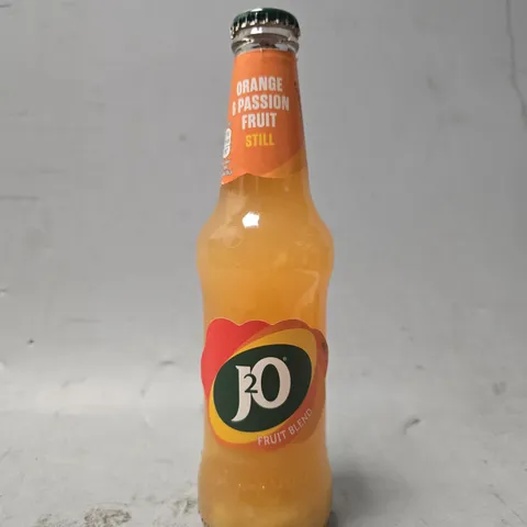 TOTE OF APPROXIMATELY 18 J20 ORANGE & PASSION FRUIT STILL