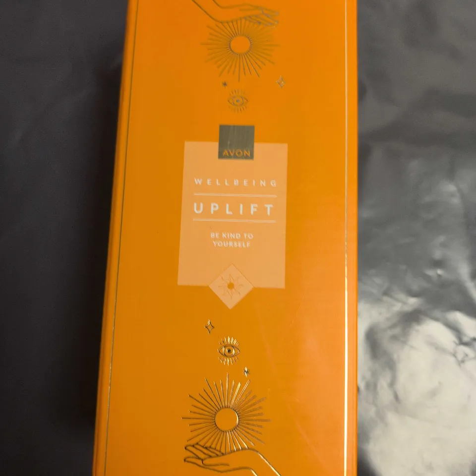 Avon Wellbeing Uplift Gemstone Mood Light – Boxed