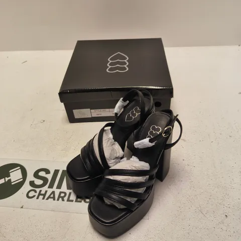 BLACK PU PLATFORM SANDALS – STYLE DBP52, UK 3 (WOMEN’S)