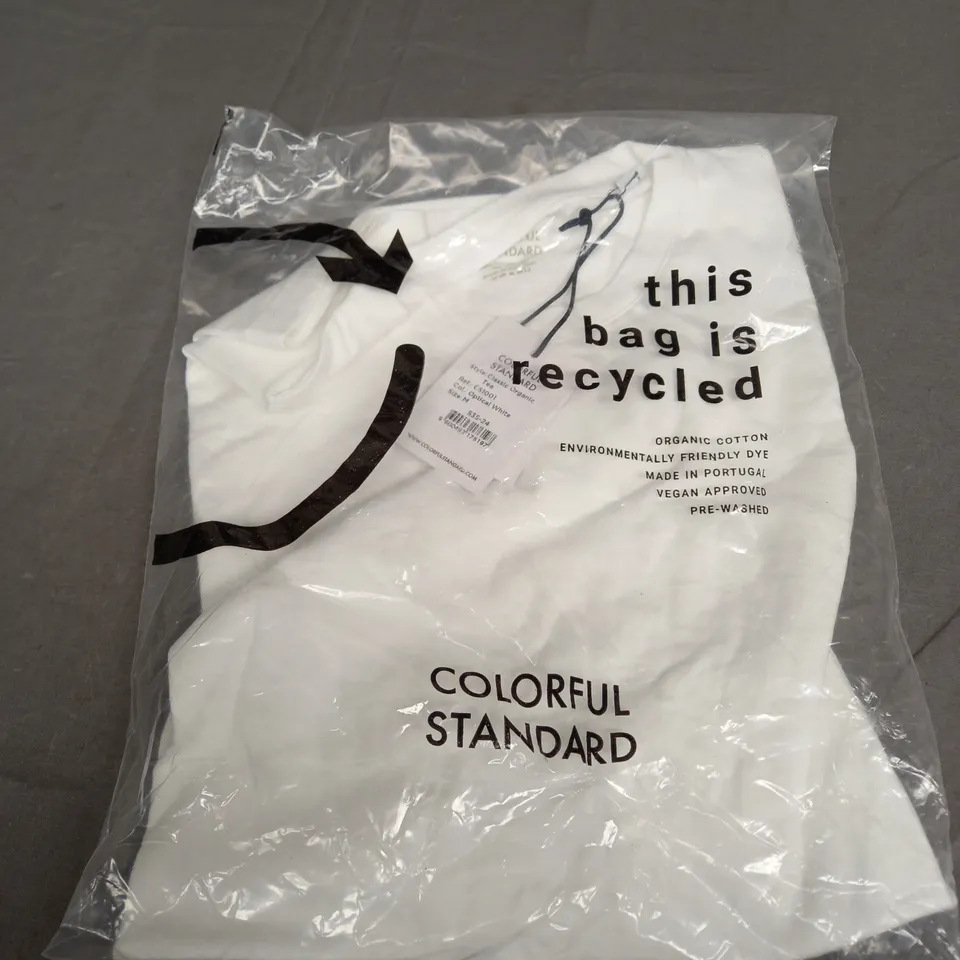 SEALED COLORFUL STANDARD CLASSIC TEE IN WHITE - MEDIUM