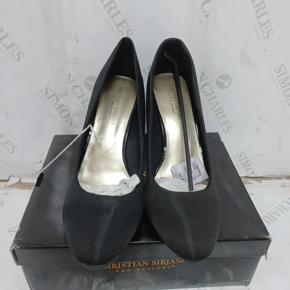 LOT OF 6 PAIRS OF CHRISTIAN SIRIANO SHOES