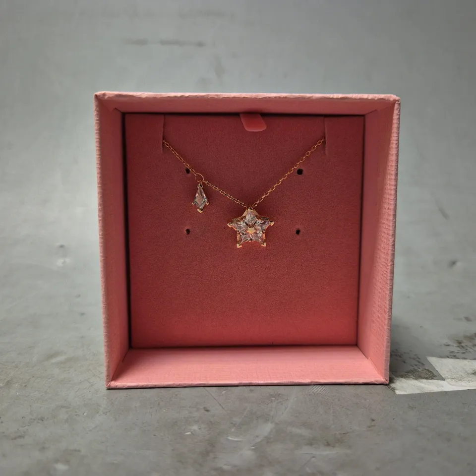 BOXED SWAROVSKI STELLA PENDANT STAR NECKLACE 