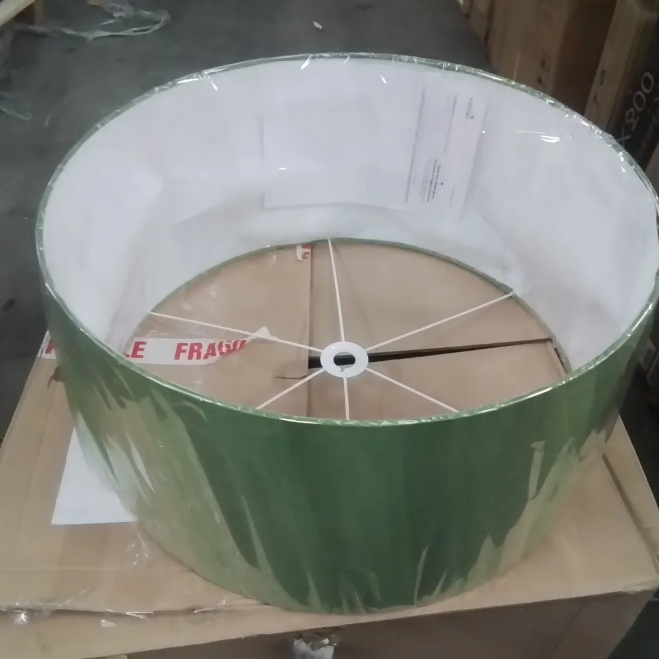 BOXED LINEN DRUM LAMPSHADE (SCREW ON)