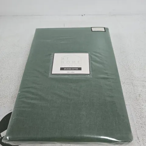 AT HOME COLLECTION DOUBLE DUVET COVER