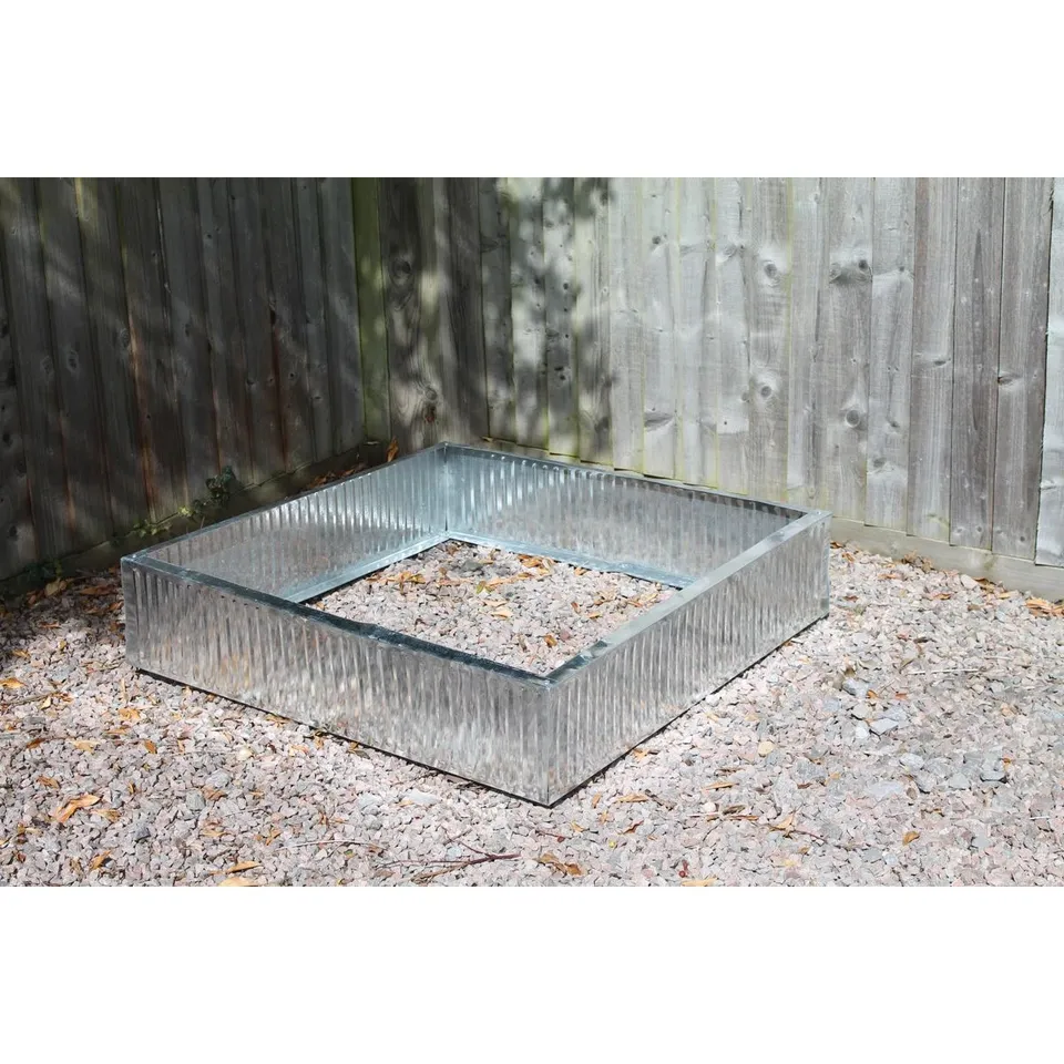 BOXED METAL RAISED GARDEN BED