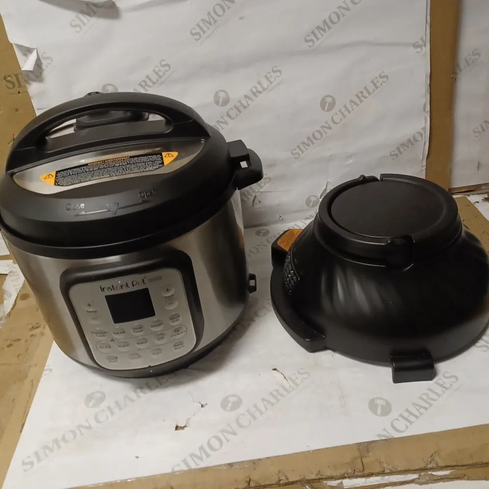 INSTANT POT DUO CRISP AIR FRYER MULTICOOKER