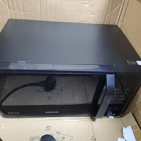 BOXED SAMSUNG MS23K3513AK/EU SOLO 23L MICRCOWAVE OVEN - COLLECTION ONLY