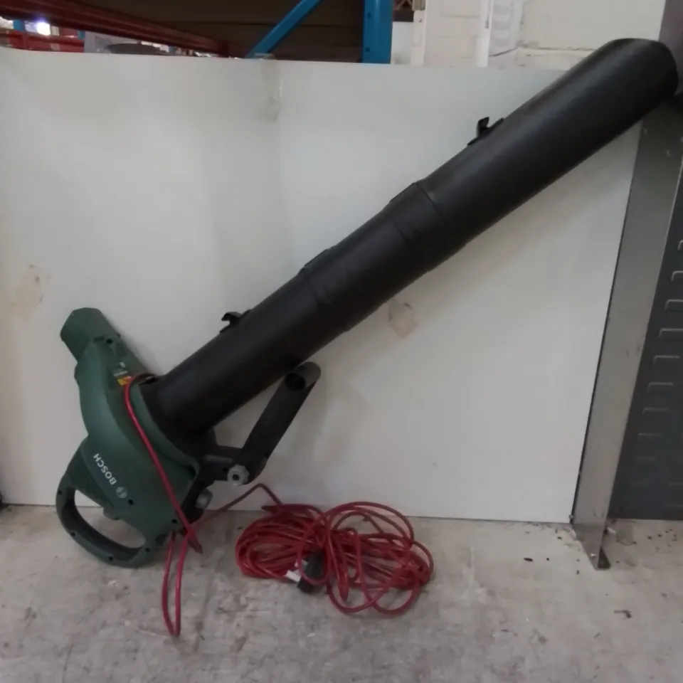 BOSCH UNIVERSAL GARDEN TIDY 1800W 220-240V // MODEL: 3 600 HB1 070