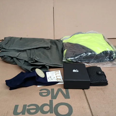 BOX OF APPROXIMATELY 25 ASSORTED CLOTHING ITEMS TO INCLUDE SAFETY GEAR, TROUSERS, ELLE BAMBOO SOCKS, BEWMER RFID WALLET ETC