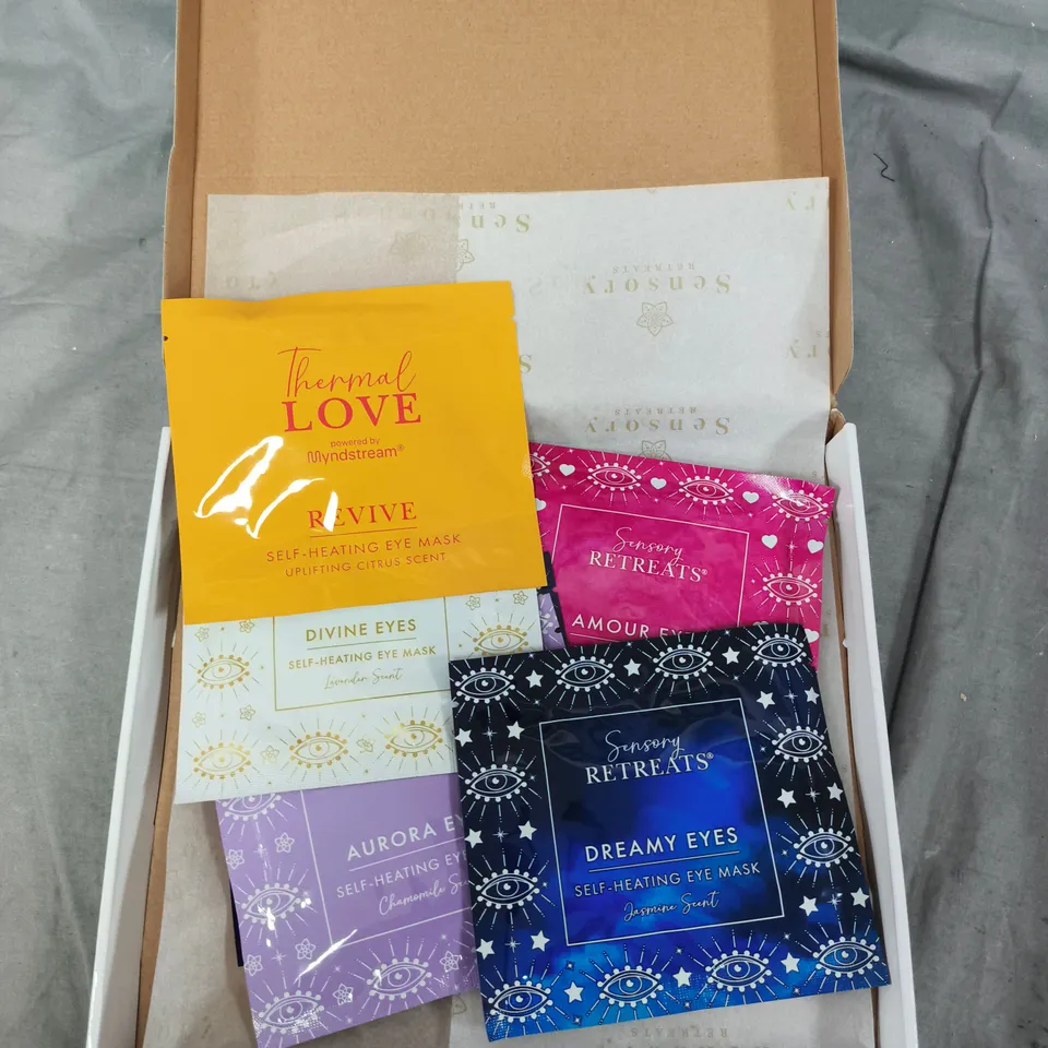 SENSORY RETREATS RELAX & REVIVE SELF HEATING EYE MASK DISCOVERY SET