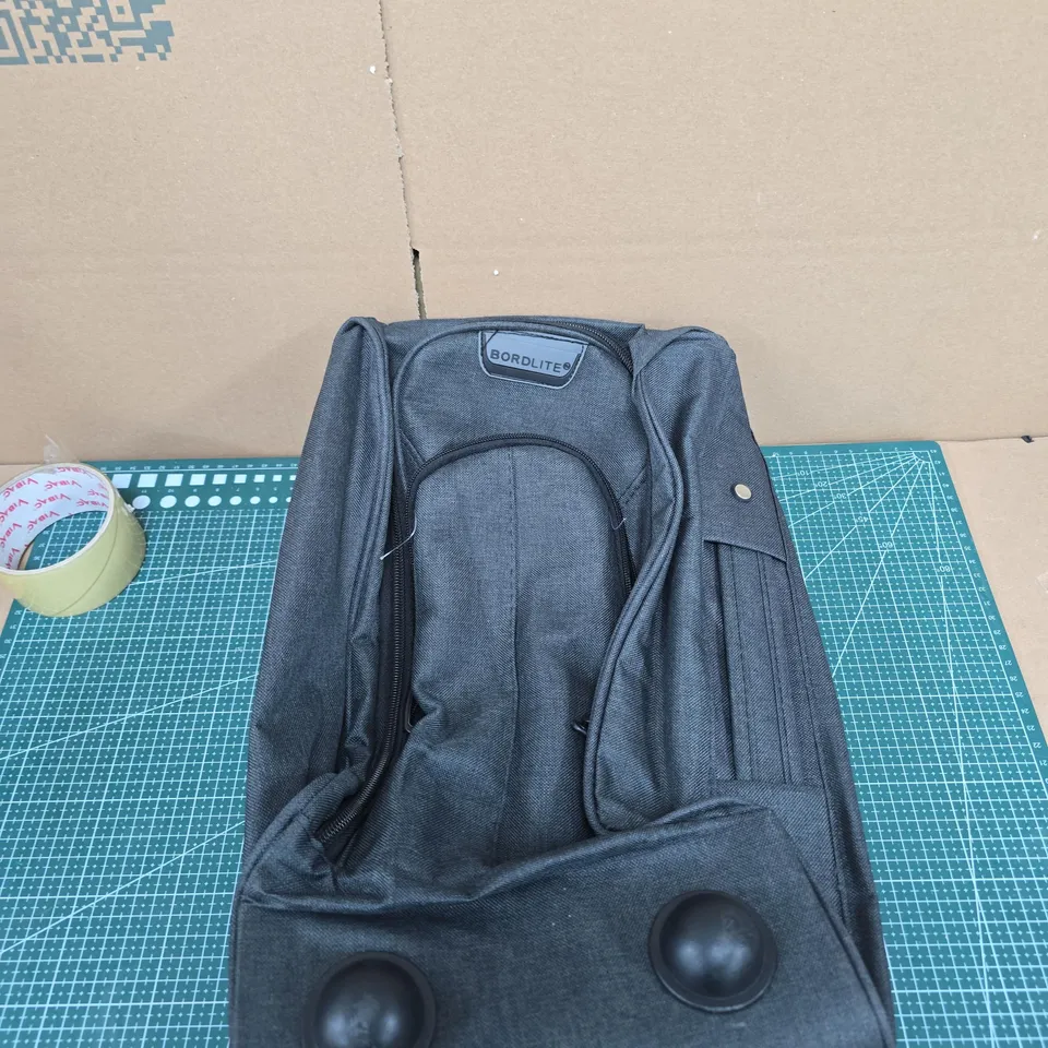 BORDLITE WHEELED TRAVEL BAG – DARK GREY