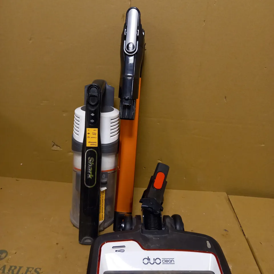 SHARK STRATOS CORDLESS STICK VACUUM CLEANER [IZ400UK] WITH ANTI HAIR WRAP PLUS & CLEAN SENSE IQ