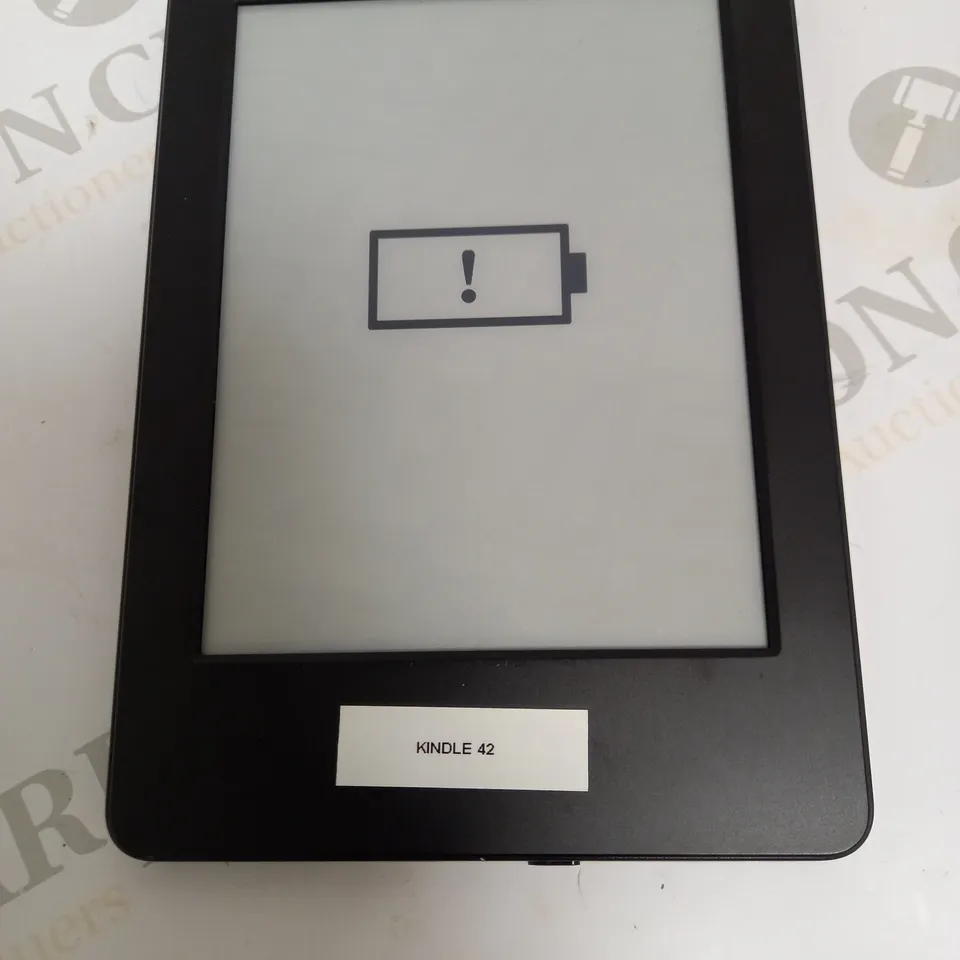 AMAZON KINDLE EREADER (WP63GW 7TH GEN)