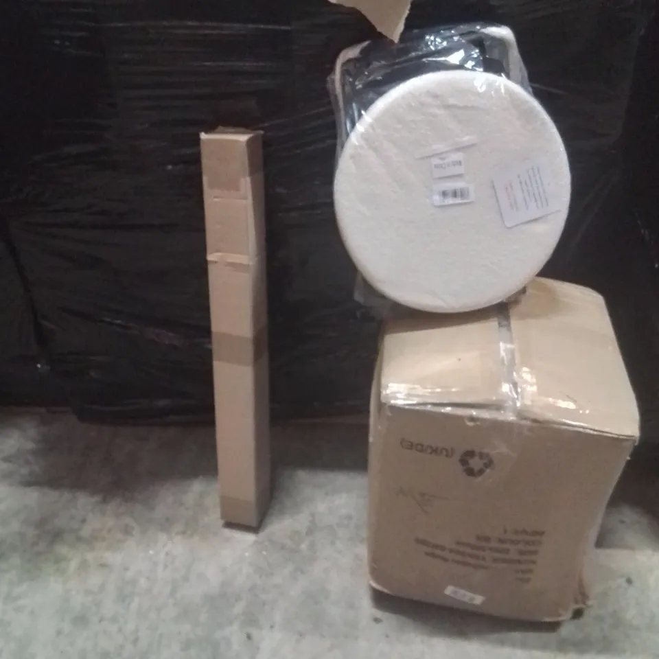 PALLET OF ASSORTED HOUSEHOLD GOODS AND PRODUCTS TO INCLUDE;GAS SPRING,STOOL,RUG