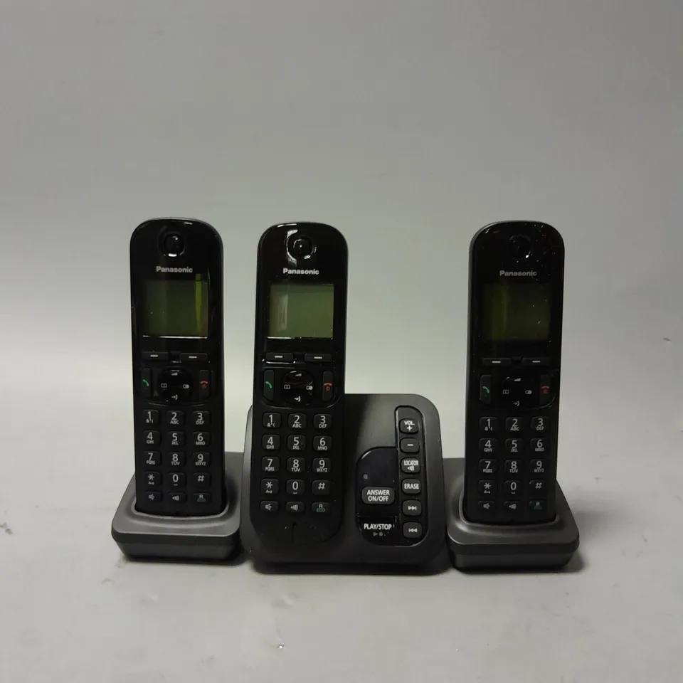 BOXED PANASONIC KX-TGX223 DIGITAL CORDLESS ANSWERING SYSTEM 
