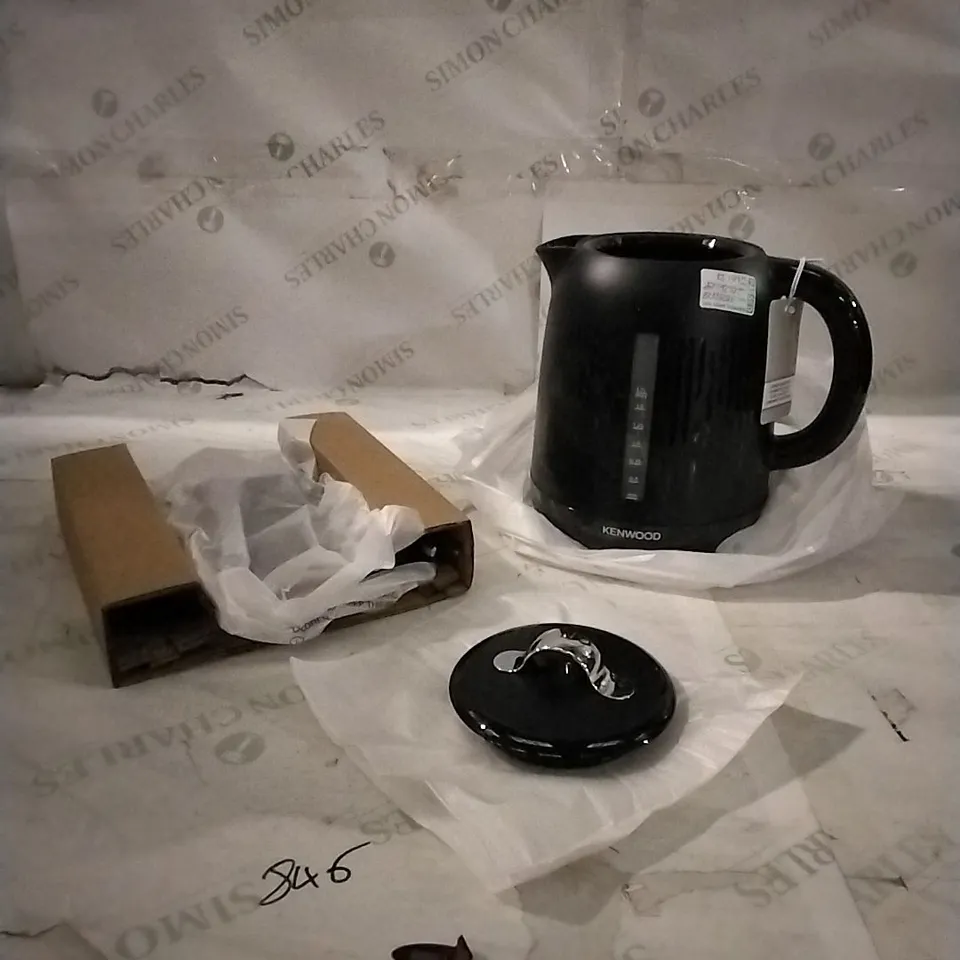 BOXED KENWOOD DAWN COLLECTION KETTLE