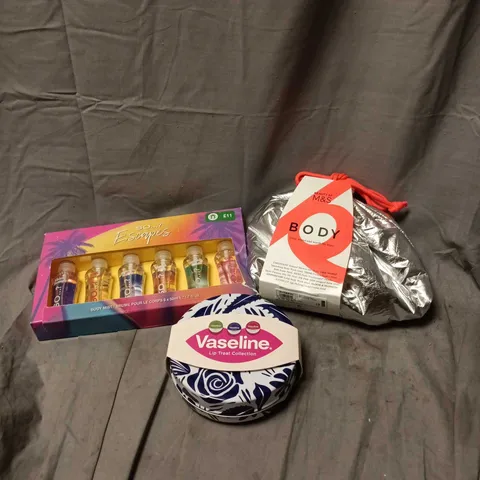 BOX OF APPROXIMATELY 15 ASSORTED COSMETIC ITEMS TO INCLUDE M & S BODY, VASELINE, SO...? ESCAPES ETC 