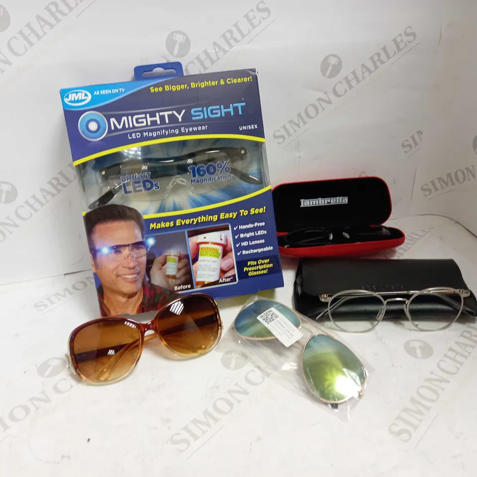 LOT OF APPROXIMATELY 15 ASSORTED EYEWEAR ITEMS, TO INCLUDE SPECTACLES, SUNGLASSES, CASES, ETC