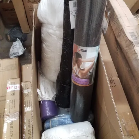 BOX CONTAINING ASSORTED PRODUCTS INCLUDING YOGA MAT, PICNIC BLANKET, FOAM ROLLER & PILLOWS
