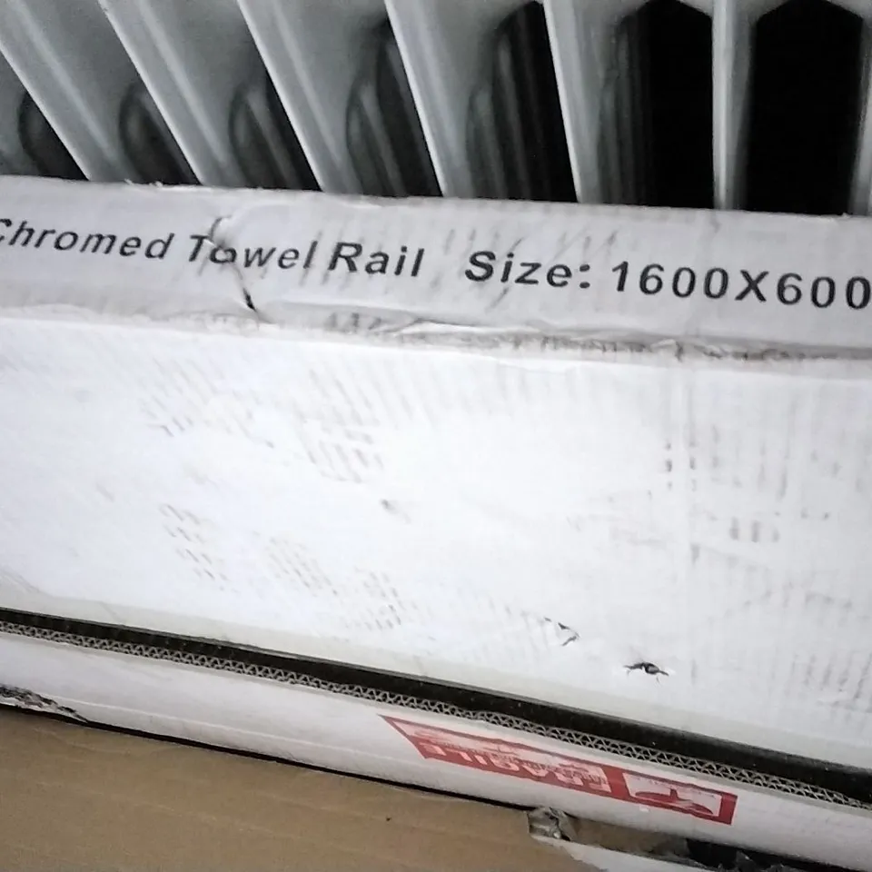 BOXED CHROMED TOWEL RAIL 160 X 60CM 