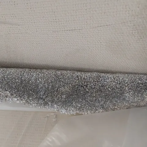 ROLL OF QUALITY CLASSIC CHARM CARPET - APPROXIMATELY 10.10 x 5m