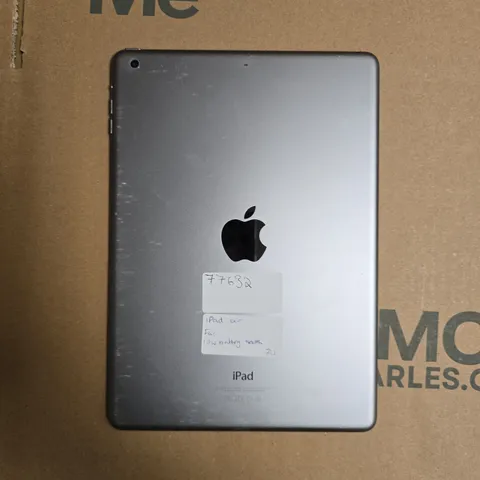 APPLE IPAD TABLET - A1474