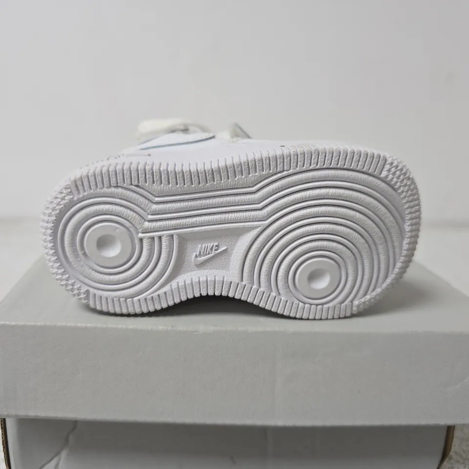 BOXED PAIR OF NIKE FORCE 1 MID TD TODDLER SNEAKERS – WHITE, UK 3.5