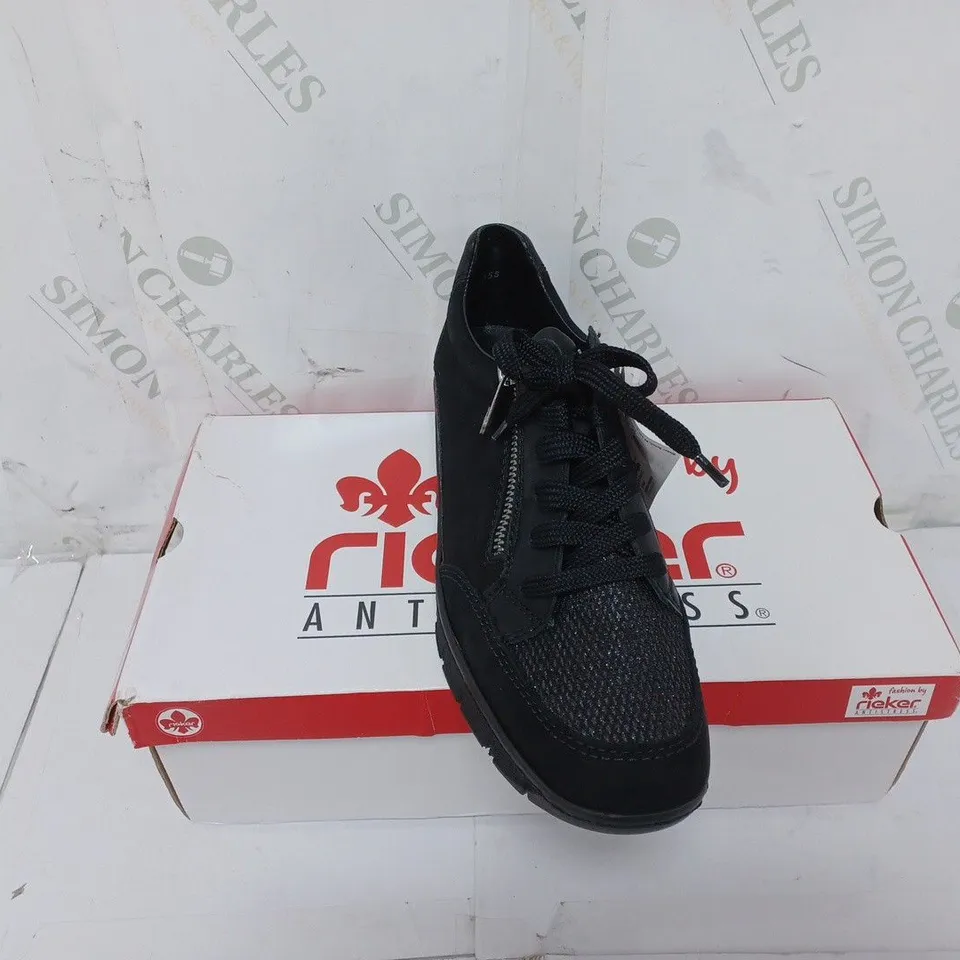 BOXED PAIR OF RIEKER WEDGE TRAINERS WITH SIDE ZIPS IN BLACK - SIZE 6