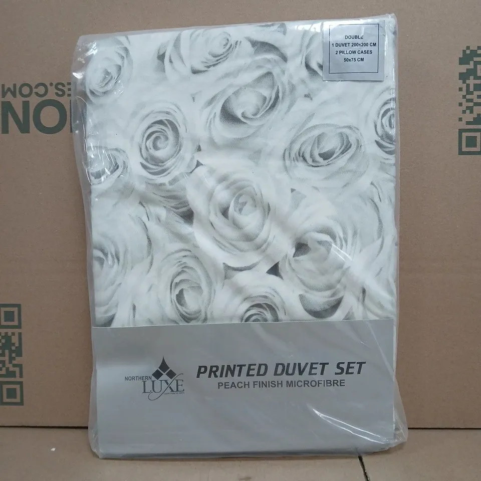 NORTHERN LUXE PRINTED DUVET SET – PEACH FINISH MICROFIBRE, DOUBLE