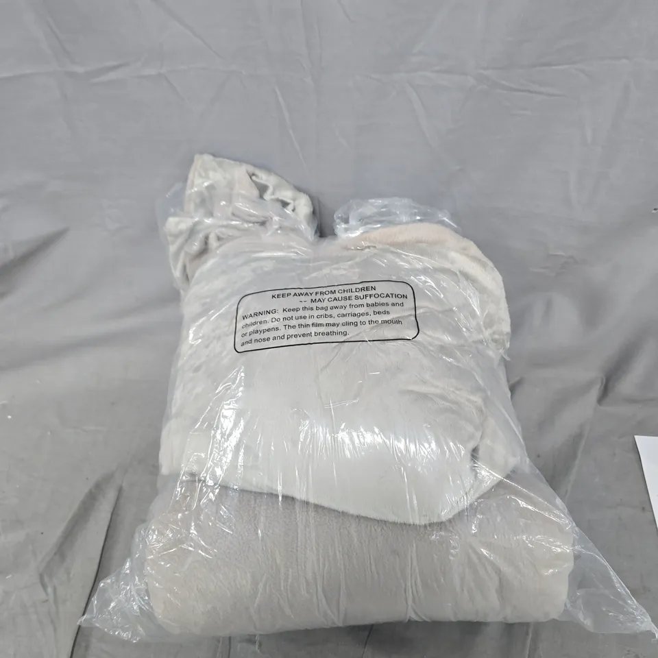 COZEE HOME FAUX MINK & FLEECE 4 PIECE DUVET SET DOUBLE GREY