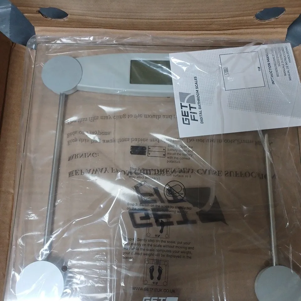 GET FIT DIGITAL GLASS BATHROOM SCALES