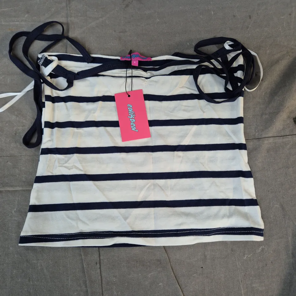 EDIKTED HALTER TOP IN WHITE/BLACK STRIPES SIZE SMALL