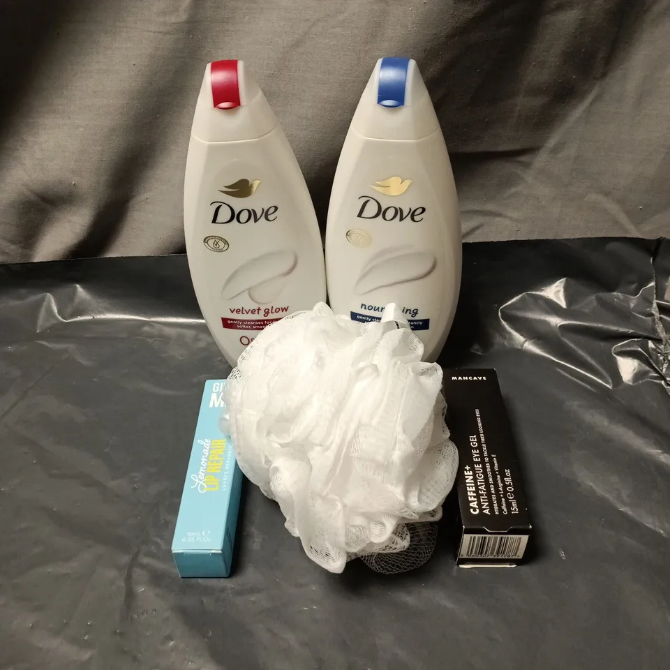 APPROXIMATELY 15 ASSORTED COSMETIC ITEMS INCLUDING DOVE NOURISHING BODY WASH, DOVE VELVET GLOW BODY WASH, CAFFEINE + ANTI FATIGUE EYE GEL, LEMONADE LIP REPAIR