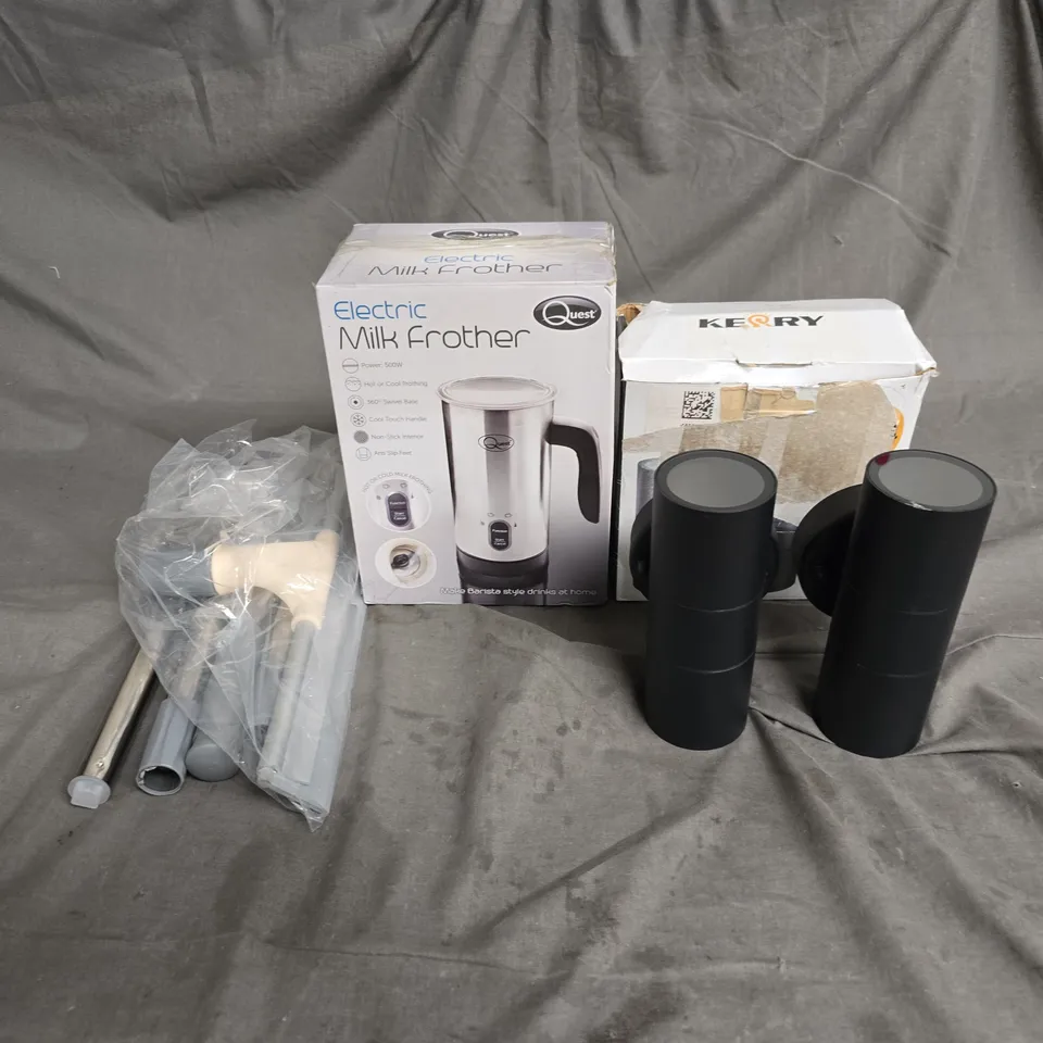 BOX OF APPROXIMATELY 12 ASSORTED HOUSEHOLD ITEMS TO INCLUDE - MILK FROTHER - WALL LIGHTS - SQUEEGEE - ETC - COLLECTION ONLY