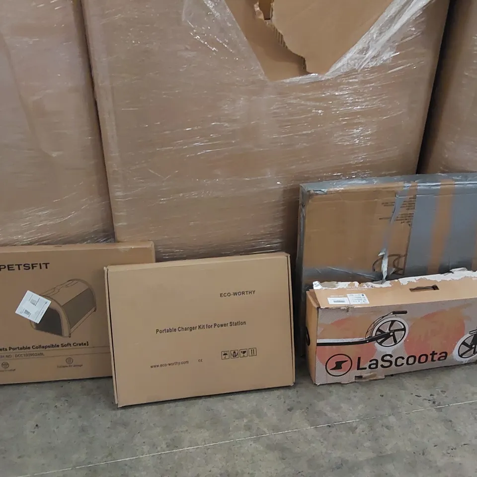 PALLET OF ASSORTED ITEMS INCLUDING: COFFEE TABLE, POWER STATION PORTABLE CHARGER, SCOOTER, PORTABLE PET CRATE 