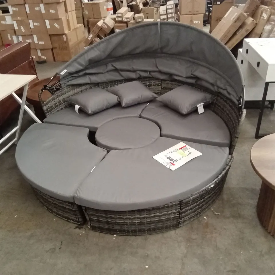 OUTSUNNY LAIGHLA OUTDOOR RATTAN GARDEN DAY BED SET WITH CANOPY & RISING TABLE