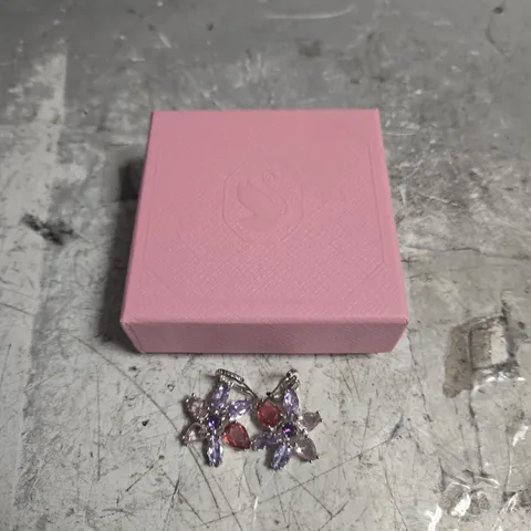 BOXED SWAROVSKI GEMA FLOWER DROP EARRINGS