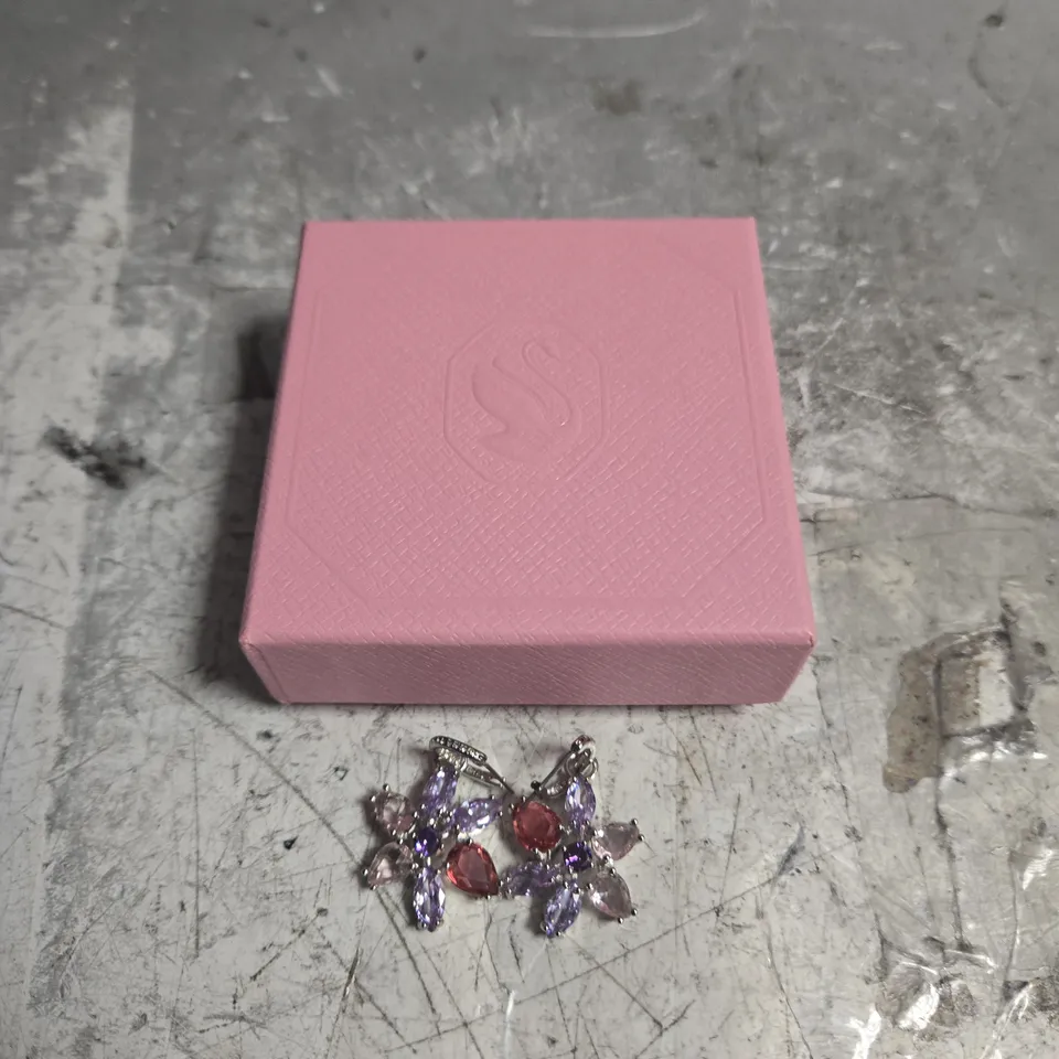BOXED SWAROVSKI GEMA FLOWER DROP EARRINGS